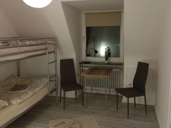 The Old Doctors Office : photo 4 de la chambre chambre familiale avec salle de bains commune