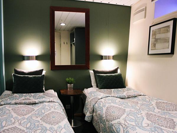 Hotellilaiva Wuoksi : photo 1 de la chambre standard twin room - no pets