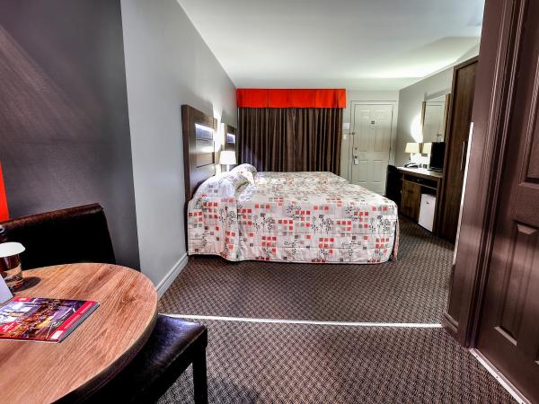 Hotel et Motel Le Chateauguay : photo 5 de la chambre chambre double standard avec 2 lits doubles