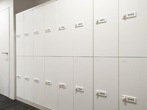 TSUKIMI HOTEL : photo 5 de la chambre chambre capsule pour hommes