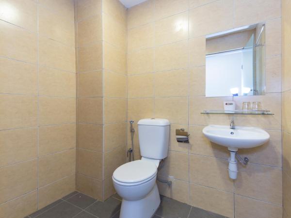 Fumah Hotel Kepong : photo 6 de la chambre chambre double deluxe