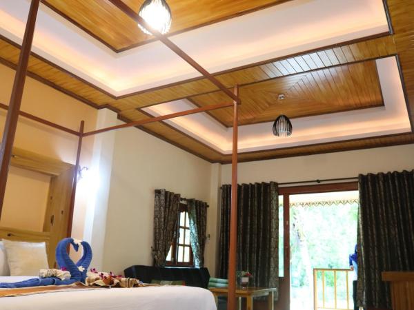 Rasa sayang Resort - SHA Certificate : photo 8 de la chambre villa de luxe - vue sur jardin