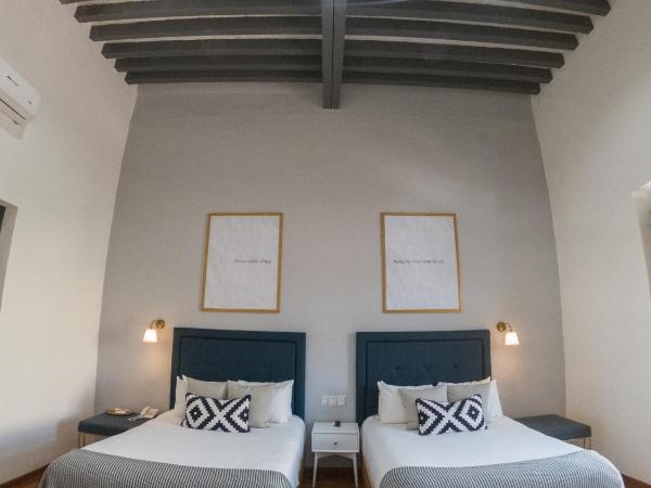 Markee Hotel Boutique : photo 6 de la chambre suite junior avec 2 lits doubles