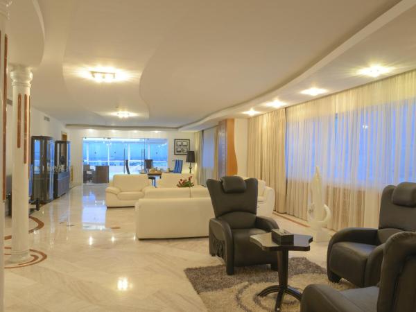 The Penthouse Suites Hotel : photo 10 de la chambre suite royale