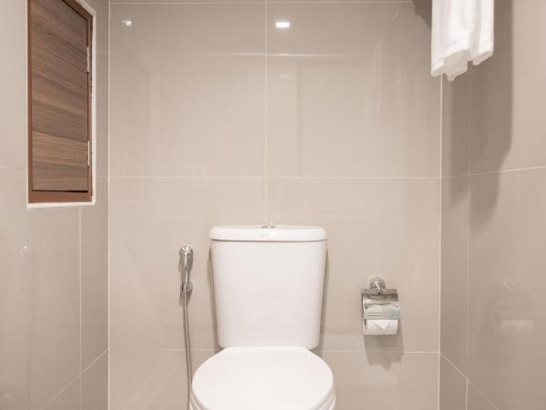 Sovereign Group Hotel at Pratunam : photo 3 de la chambre chambre lits jumeaux deluxe