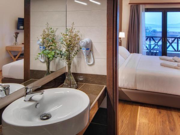 La Suite Boutique Hotel & Spa : photo 3 de la chambre chambre double standard - vue sur lac