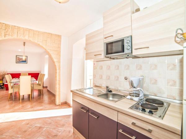 Apartments Salčinović : photo 6 de la chambre appartement