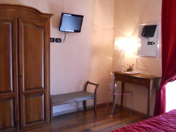 Locanda Villa Moderna : photo 2 de la chambre chambre double deluxe