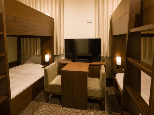 Tosei Hotel Cocone Ueno : photo 3 de la chambre chambre quadruple avec lits superposés - non-fumeurs