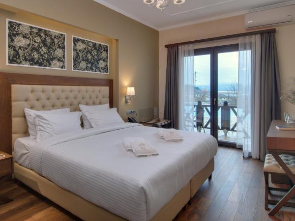 La Suite Boutique Hotel & Spa : photo 1 de la chambre chambre double supérieure - vue sur lac