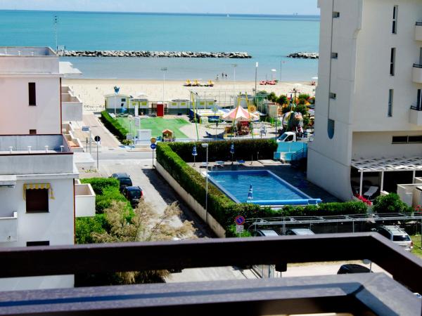 Hotel Apollo : photo 5 de la chambre chambre triple classique