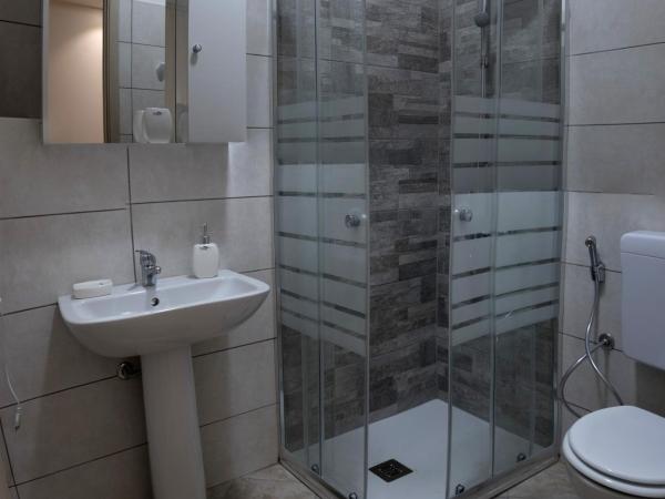 CASAMINA : photo 3 de la chambre chambre double avec salle de bains privative