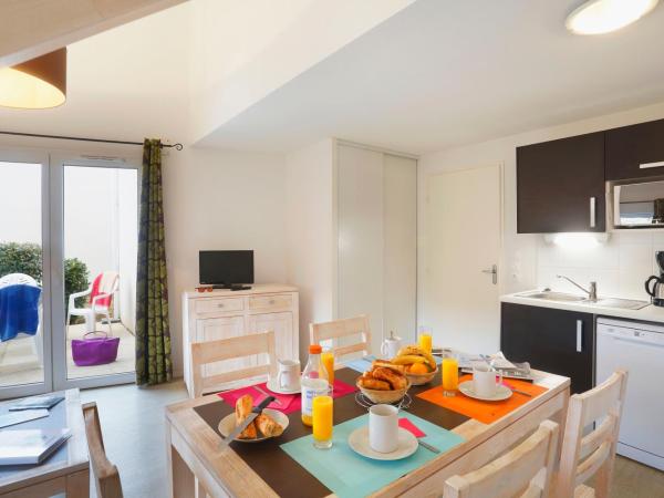 Résidence Néméa Les Grands Rochers : photo 1 de la chambre studio (4 adultes)