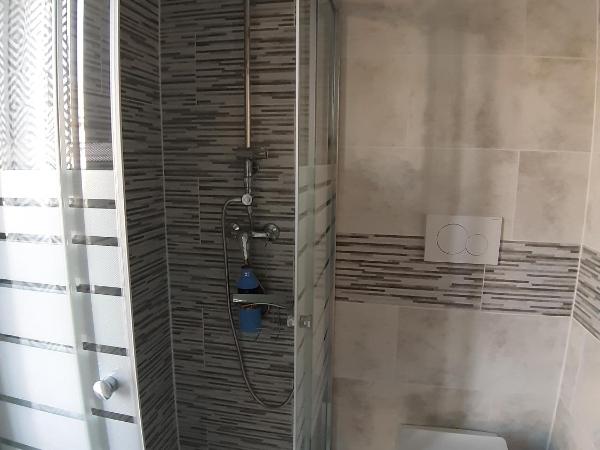 ALESSANDRA'S HOME : photo 6 de la chambre chambre double deluxe avec salle de bains privative