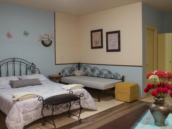 Akrolimnion Hotel : photo 2 de la chambre chambre double