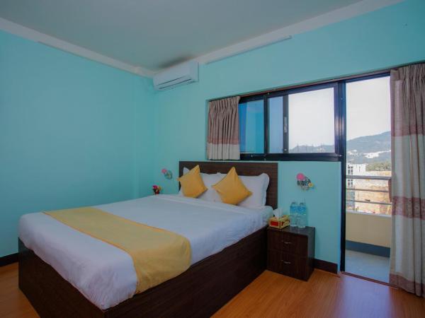 Hotel Golden Three : photo 1 de la chambre chambre deluxe double ou lits jumeaux