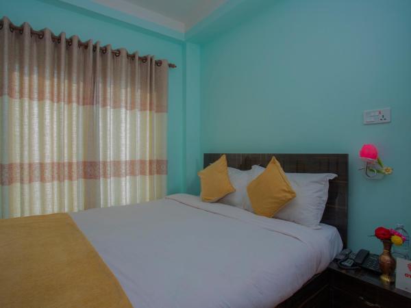 Hotel Golden Three : photo 2 de la chambre suite