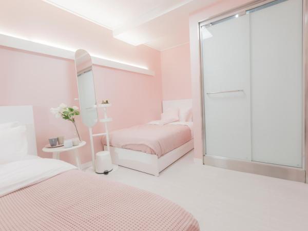 MJ Stay 2 : photo 1 de la chambre chambre triple standard