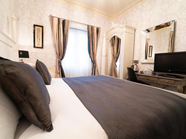 Brooks Guesthouse : photo 3 de la chambre chambre double avec lit à baldaquin king-size