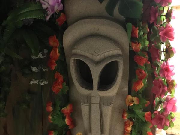 HafenTraum IndoorCampingHostel : photo 6 de la chambre chambre triple basique avec salle de bains commune