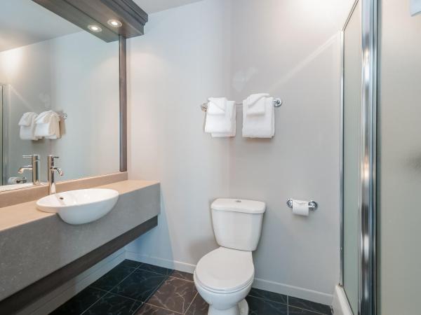 Hotel & Suites Monte-Cristo : photo 4 de la chambre suite lit queen-size