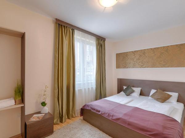 Triple M Hotel : photo 3 de la chambre petite chambre double ou lits jumeaux