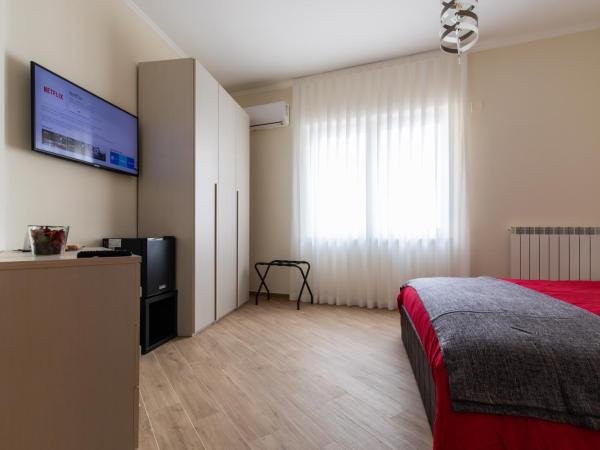 Napoli d'Amare B&B : photo 9 de la chambre chambre double deluxe - vue sur mer