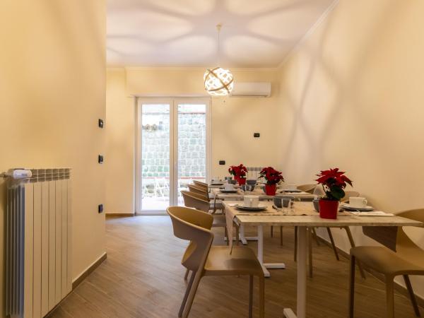 Napoli d'Amare B&B : photo 10 de la chambre chambre simple Économique