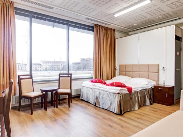 Hotel Citi Inn : photo 1 de la chambre chambre double deluxe (2 adultes + 1 enfant)