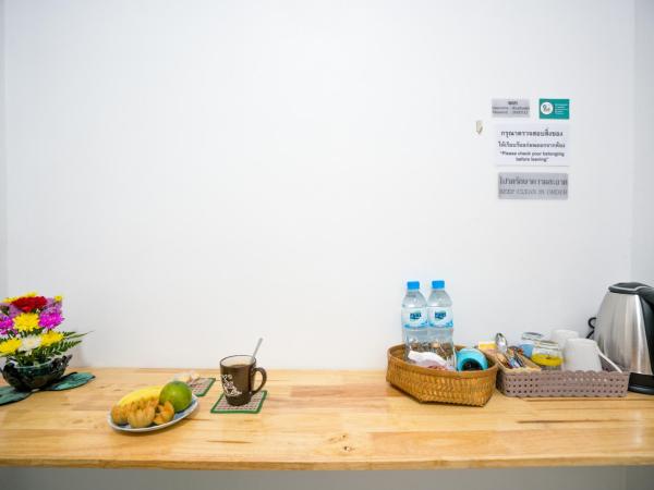 Dhub Hostel Donmueng : photo 7 de la chambre chambre privative avec lit superposé