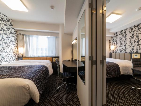 APA Hotel Yodoyabashi Kitahama Ekimae : photo 2 de la chambre 2 chambres communicantes (4 adultes) - non-fumeurs