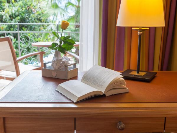 Boutique-HOTEL REMORINO, a Private Selection Hotel : photo 2 de la chambre chambre double classique - vue sur jardin