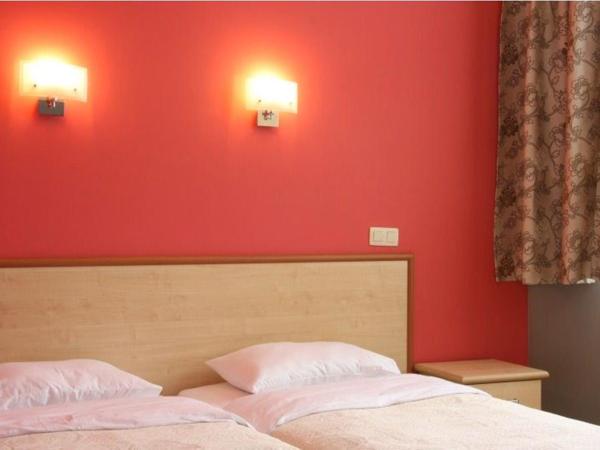 Hotel Prestige : photo 7 de la chambre chambre lits jumeaux