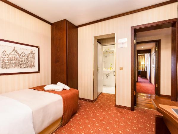 Living Hotel Berlin Mitte : photo 4 de la chambre chambre simple affaires 