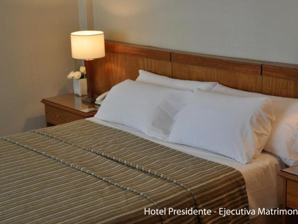 Hotel Solans Presidente : photo 7 de la chambre chambre exécutive lit queen-size