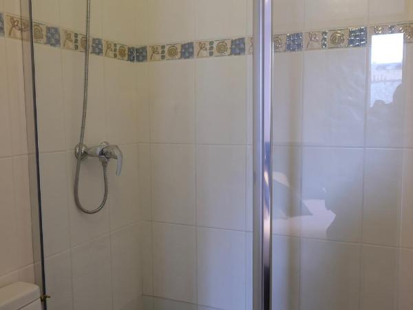 Amiral-Fondary : photo 8 de la chambre chambre double avec douche