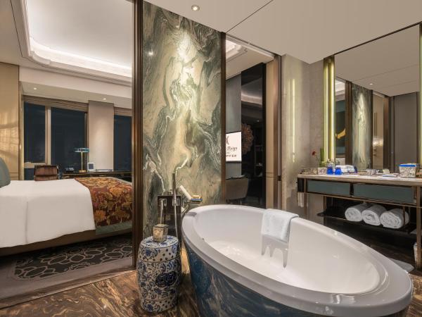 Wanda Reign Chengdu : photo 2 de la chambre chambre lit king-size deluxe