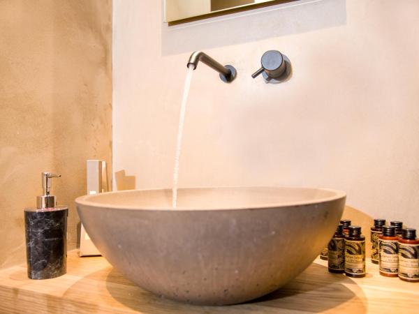 Portou House : photo 3 de la chambre chambre classique (rez-de-chaussée)