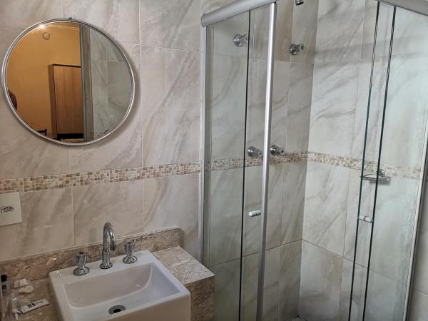 Hotel Brigadeiro : photo 1 de la chambre chambre lits jumeaux