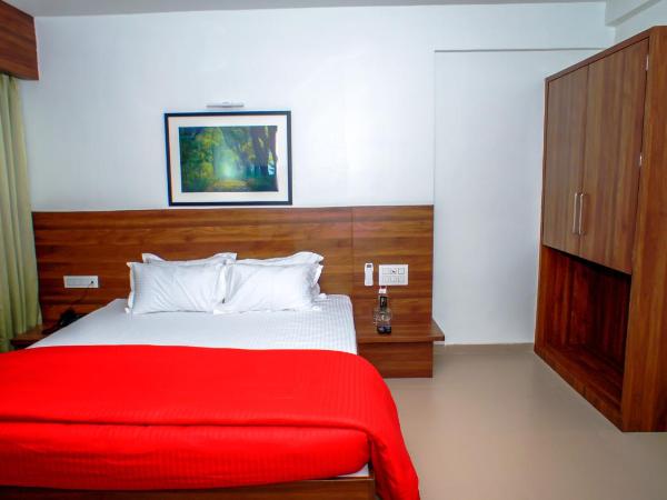 Little Mastiff Chinchwad by OTHPL : photo 5 de la chambre chambre lit queen-size deluxe
