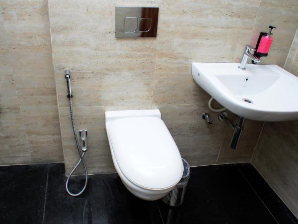 Little Mastiff Chinchwad by OTHPL : photo 4 de la chambre chambre lit queen-size deluxe