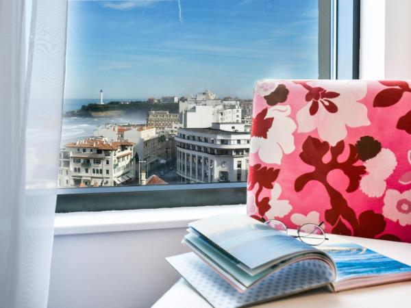 Mercure Président Biarritz Plage : photo 7 de la chambre chambre double privilège - vue sur océan