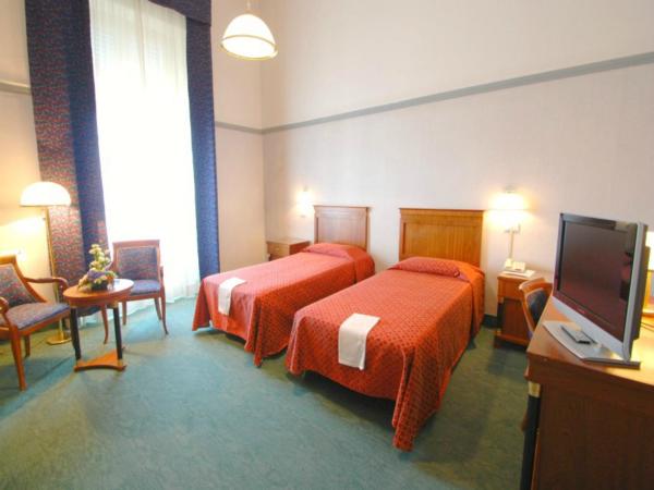 Hotel Palace Bologna Centro : photo 2 de la chambre chambre lits jumeaux