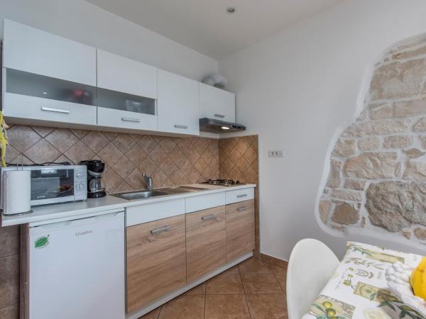 Apartment Complex Iris : photo 5 de la chambre appartement 1 chambre