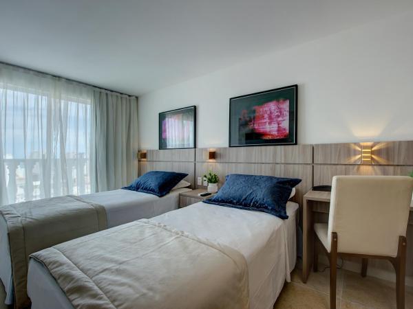 Hotel da Villa : photo 5 de la chambre chambre lits jumeaux - vue sur mer