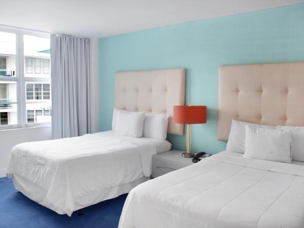 Seacoast Suites on Miami Beach : photo 10 de la chambre suite 2 chambres deluxe avec 2 salles de bains et cuisine - vue sur ville