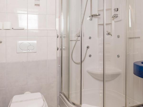 Hotel Miramare : photo 4 de la chambre chambre double standard avec balcon - vue sur mer