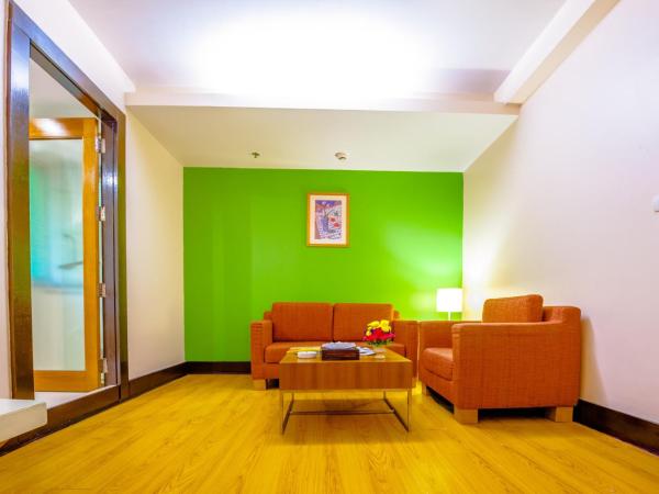 The Seasons Bangkok Huamark - SHA : photo 7 de la chambre suite