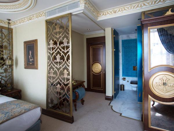 Daru Sultan Hotels Galata : photo 1 de la chambre chambre deluxe - vue sur ville