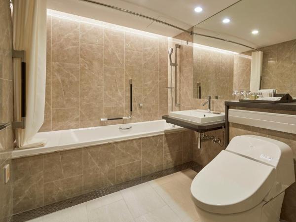 Keio Plaza Hotel Tokyo : photo 6 de la chambre chambre lits jumeaux deluxe - accessible aux personnes à mobilité réduite - non-fumeurs